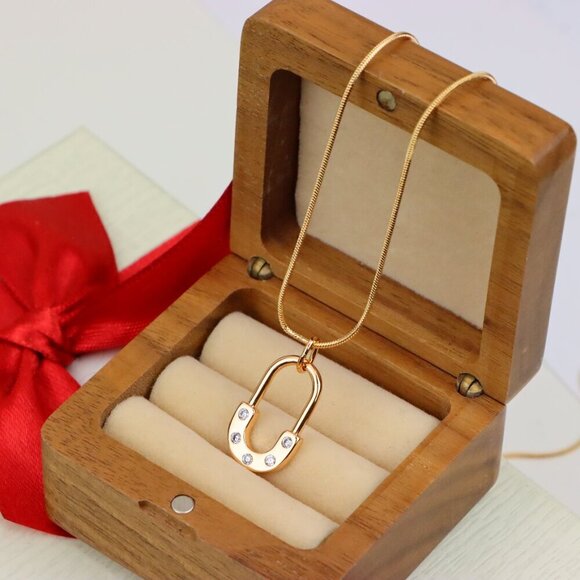 "Rose Gold Modern U-Shaped Pendant with Sparkling Stone Inlay, XPPT1223 - Picture 13 of 13